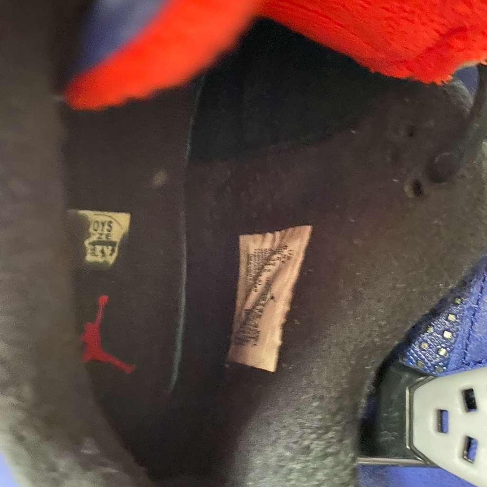 Jordan 4 Retro GS size 6.5y